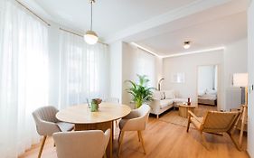 White Lotus By Halu! Apartments